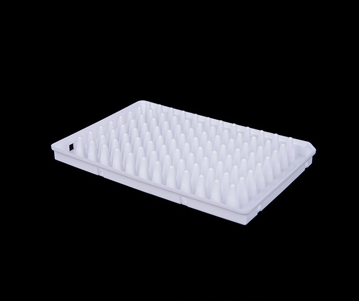 0.1ml 96孔 PCR板（白色，半裙边）
